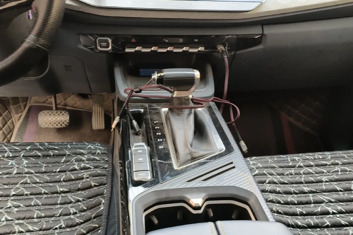 2019 BaoJun RM-5 1.5T 147HP L4 CVT,autocango,china used car exporter,china ev exporter,chinese used car exporter,chinese used ev exporter