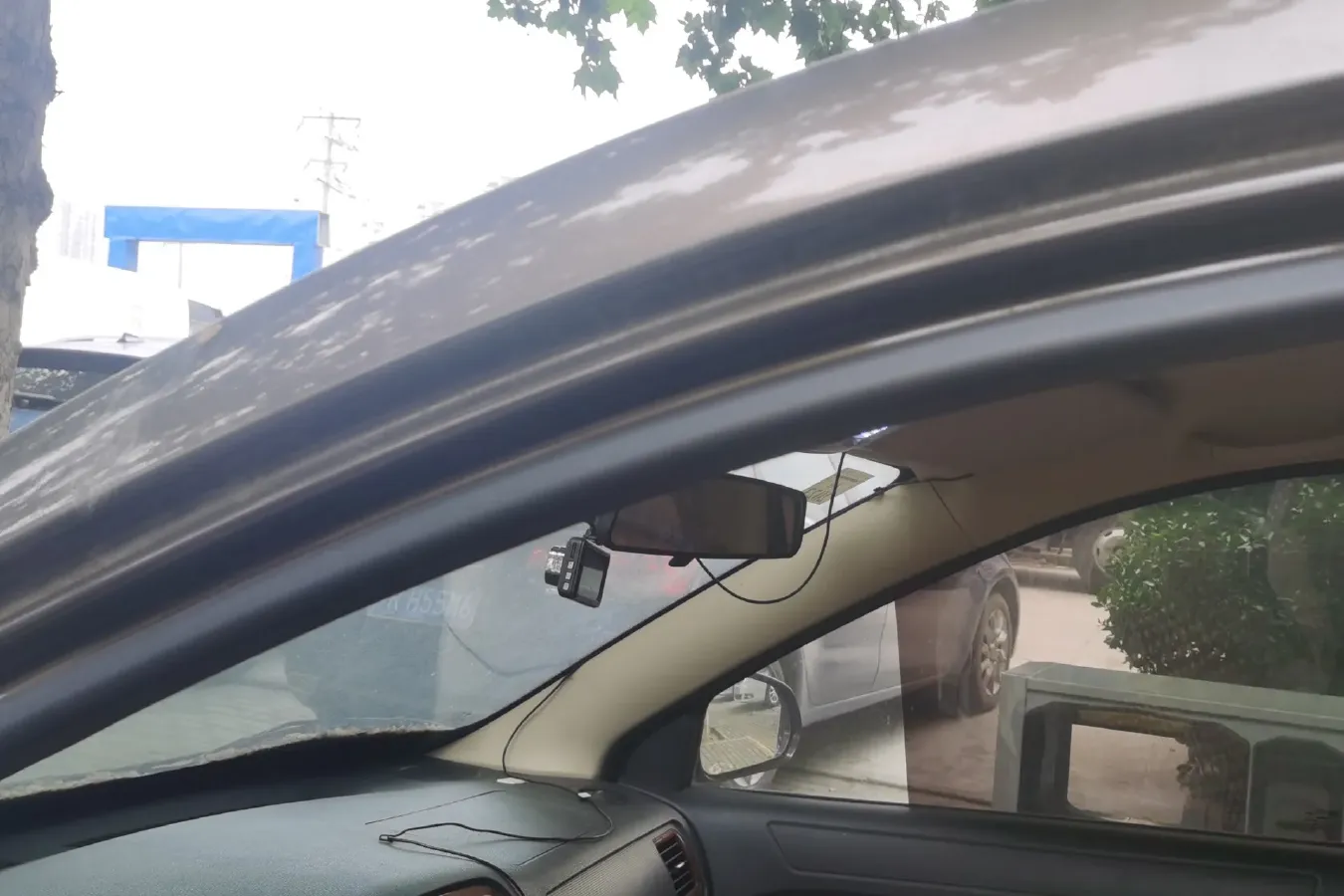 2014 DongFeng Fengon Fengon 330 1.5L 116HP L4 5MT,autocango,china used car exporter,china ev exporter,chinese used car exporter,chinese used ev exporter