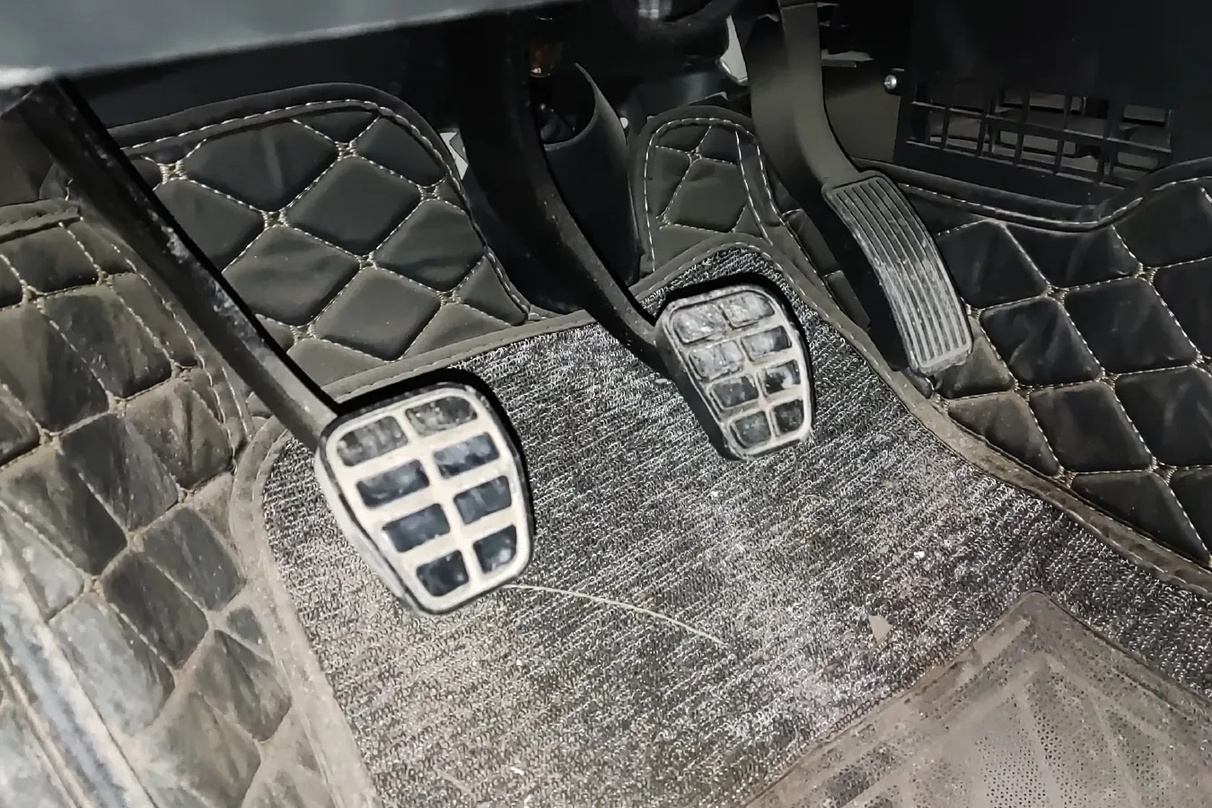 2020 Karry K60 1.5T 156HP L4 5MT,autocango,china used car exporter,china ev exporter,chinese used car exporter,chinese used ev exporter