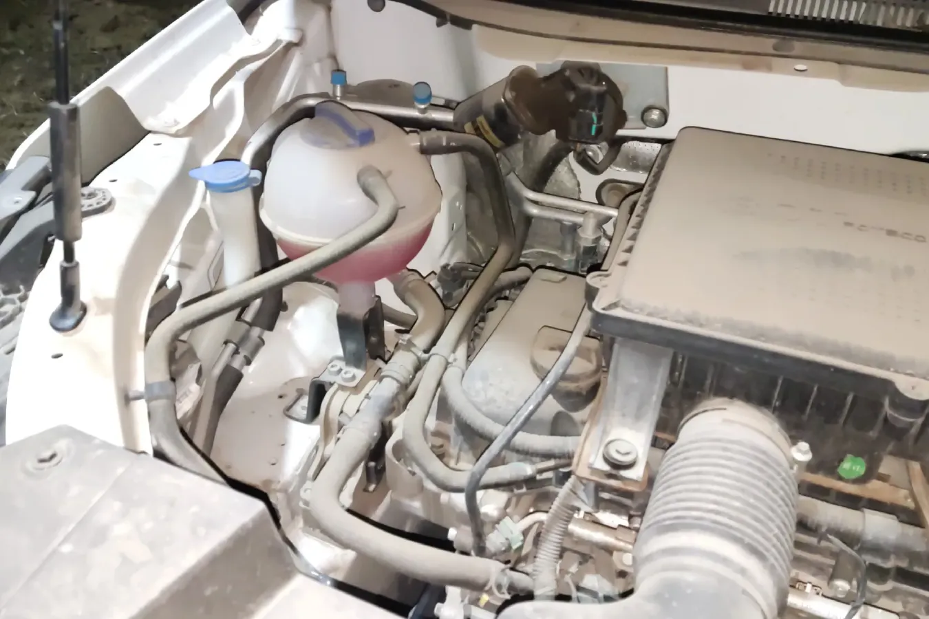 2020 Karry K60 1.5T 156HP L4 5MT,autocango,china used car exporter,china ev exporter,chinese used car exporter,chinese used ev exporter