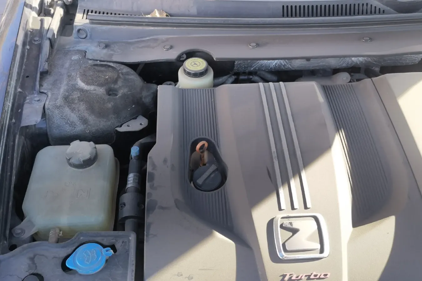 2016 Zotye Z700 1.8T 177HP L4 6DCT,autocango,china used car exporter,china ev exporter,chinese used car exporter,chinese used ev exporter