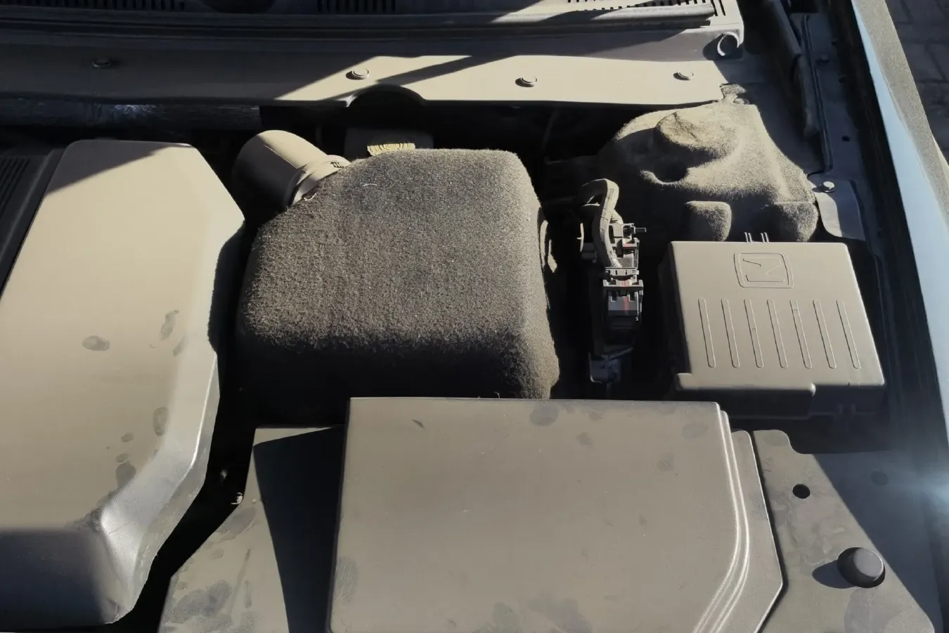 2016 Zotye Z700 1.8T 177HP L4 6DCT,autocango,china used car exporter,china ev exporter,chinese used car exporter,chinese used ev exporter