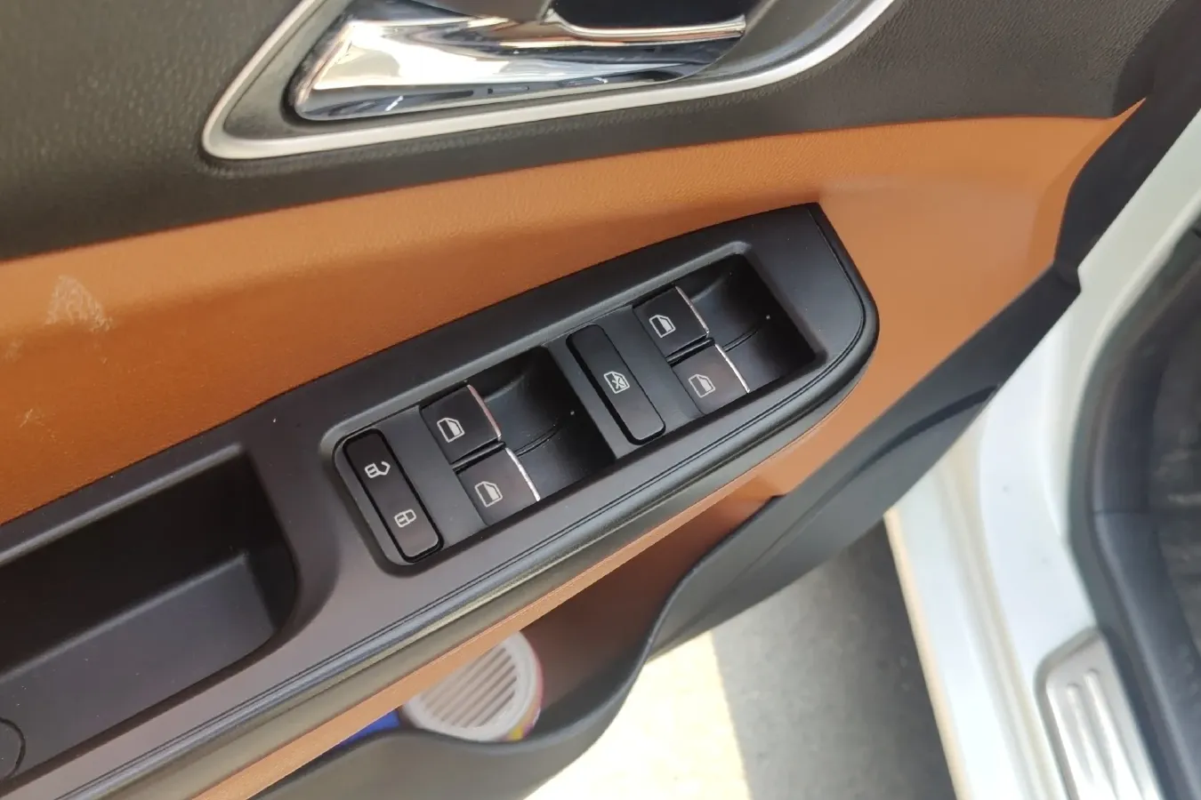 2016 Geely KingKong 1.5L 102HP L4 5MT,autocango,china used car exporter,china ev exporter,chinese used car exporter,chinese used ev exporter