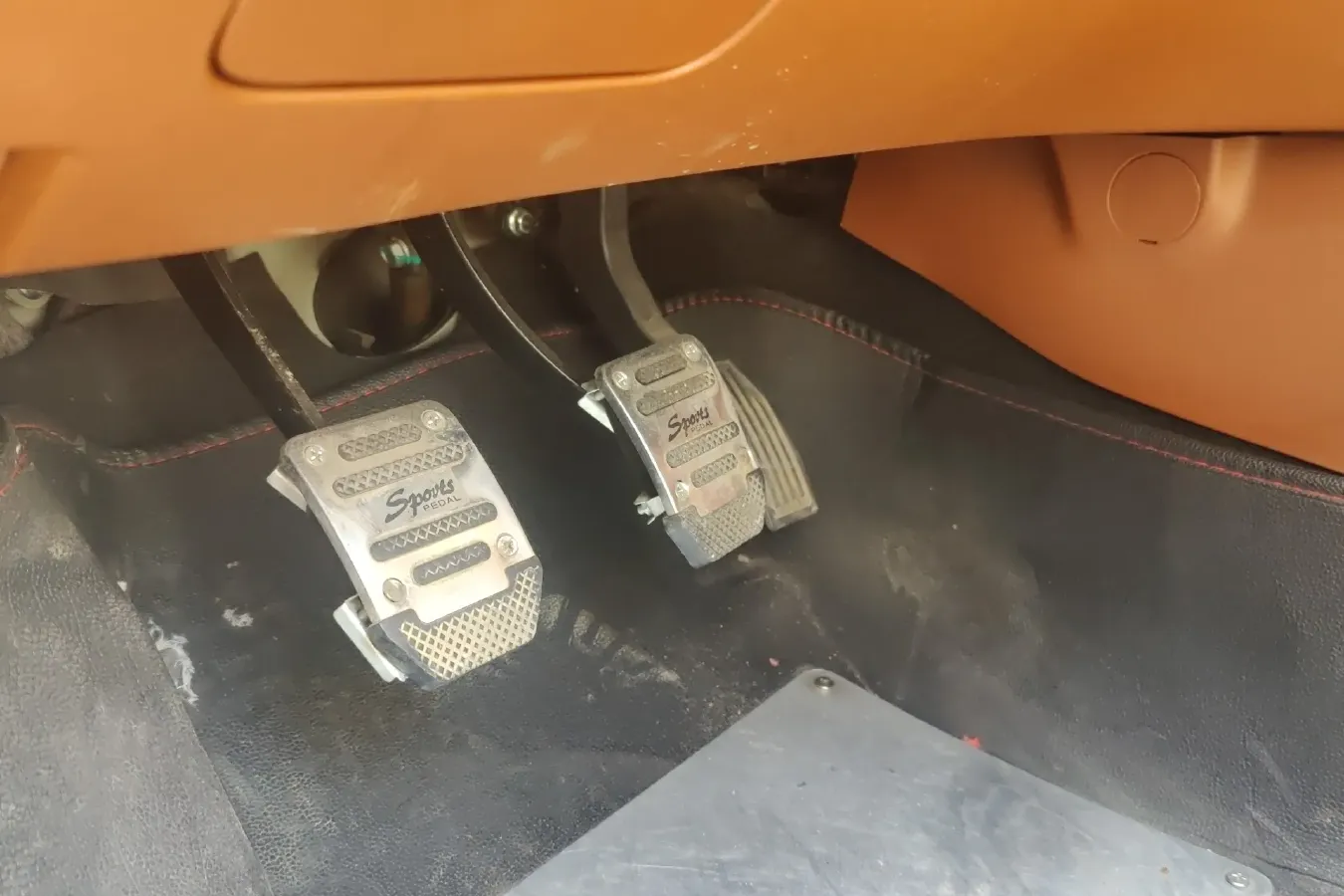 2016 Geely KingKong 1.5L 102HP L4 5MT,autocango,china used car exporter,china ev exporter,chinese used car exporter,chinese used ev exporter