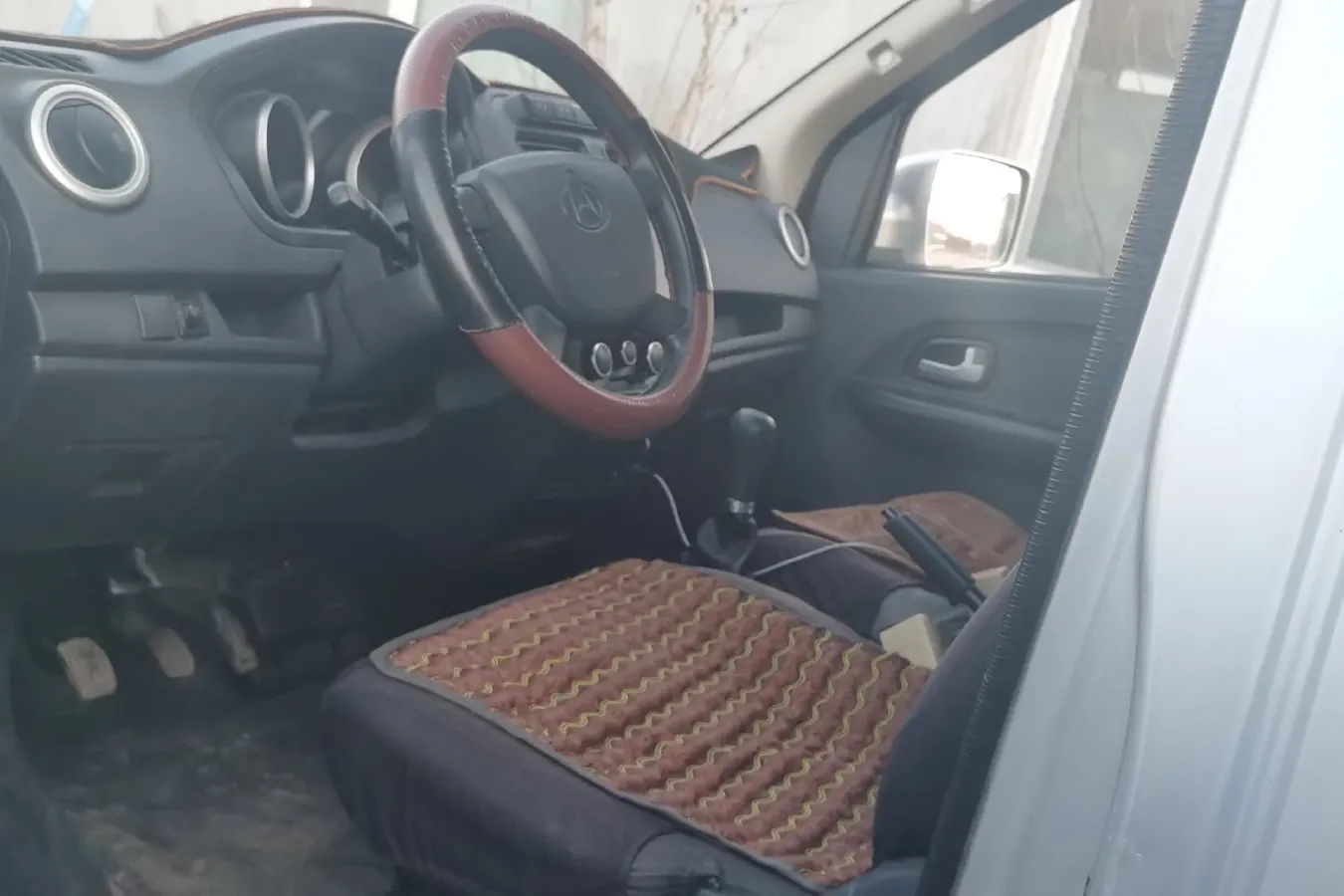 2020 ChangAn Kaicene RuiXing M60 1.5L 116HP L4 5MT,autocango,china used car exporter,china ev exporter,chinese used car exporter,chinese used ev exporter