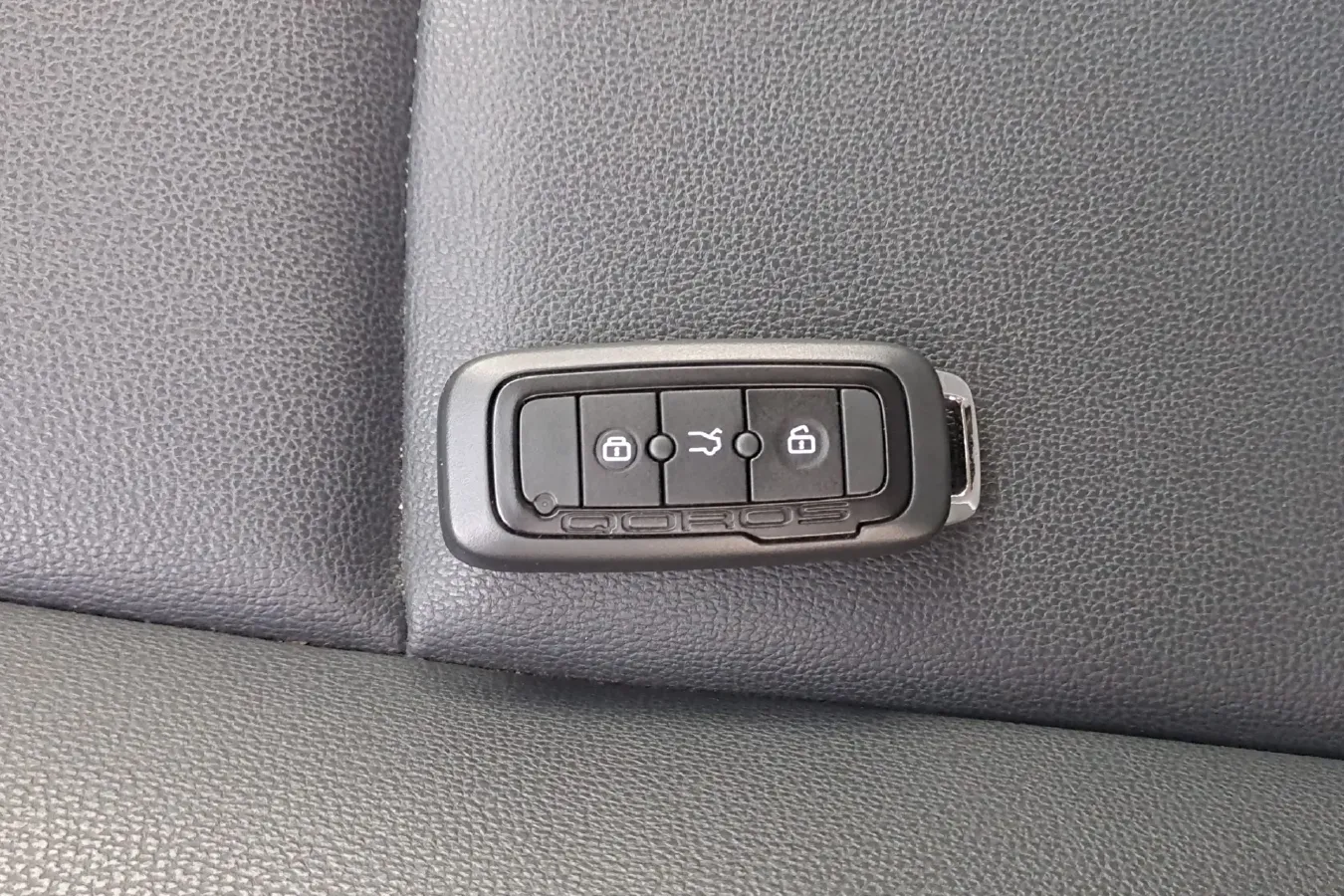 2021 Qoros 3 1.5T 156HP L4 CVT,autocango,china used car exporter,china ev exporter,chinese used car exporter,chinese used ev exporter