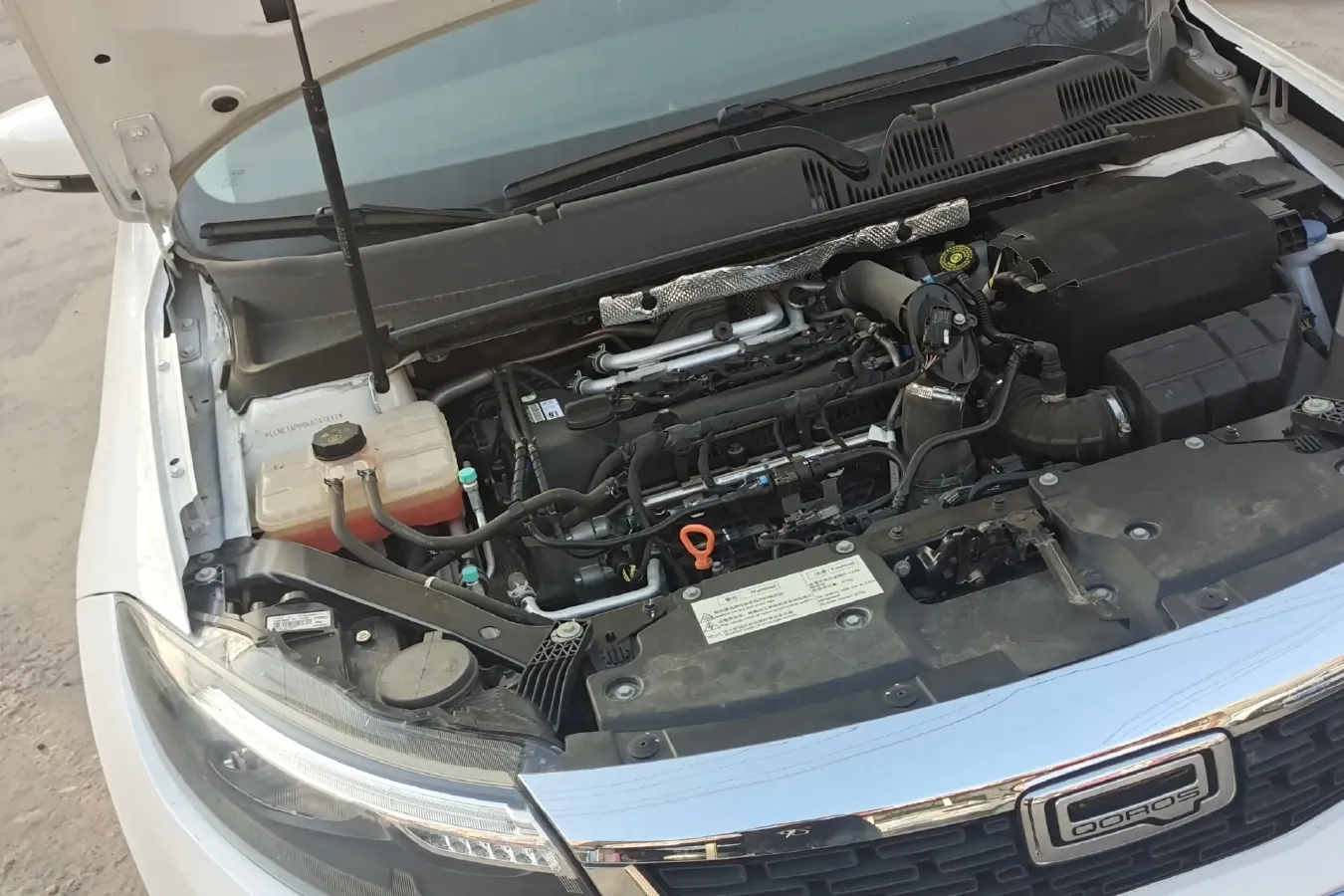 2021 Qoros 3 1.5T 156HP L4 CVT,autocango,china used car exporter,china ev exporter,chinese used car exporter,chinese used ev exporter