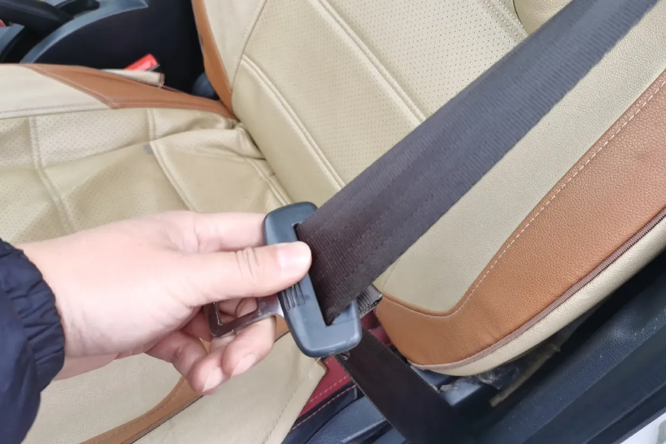 2016 BAIC Hyosow S3 1.5L 113HP L4 5MT,autocango,china used car exporter,china ev exporter,chinese used car exporter,chinese used ev exporter