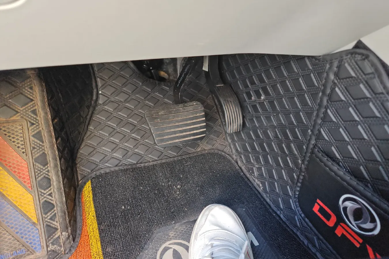 2022 DongFeng Forthing Yacht 1.5T 197HP L4 7DCT,autocango,china used car exporter,china ev exporter,chinese used car exporter,chinese used ev exporter