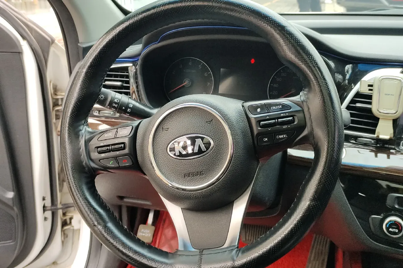 2015 Kia K4 1.8L 143HP L4 6AT,autocango,china used car exporter,china ev exporter,chinese used car exporter,chinese used ev exporter