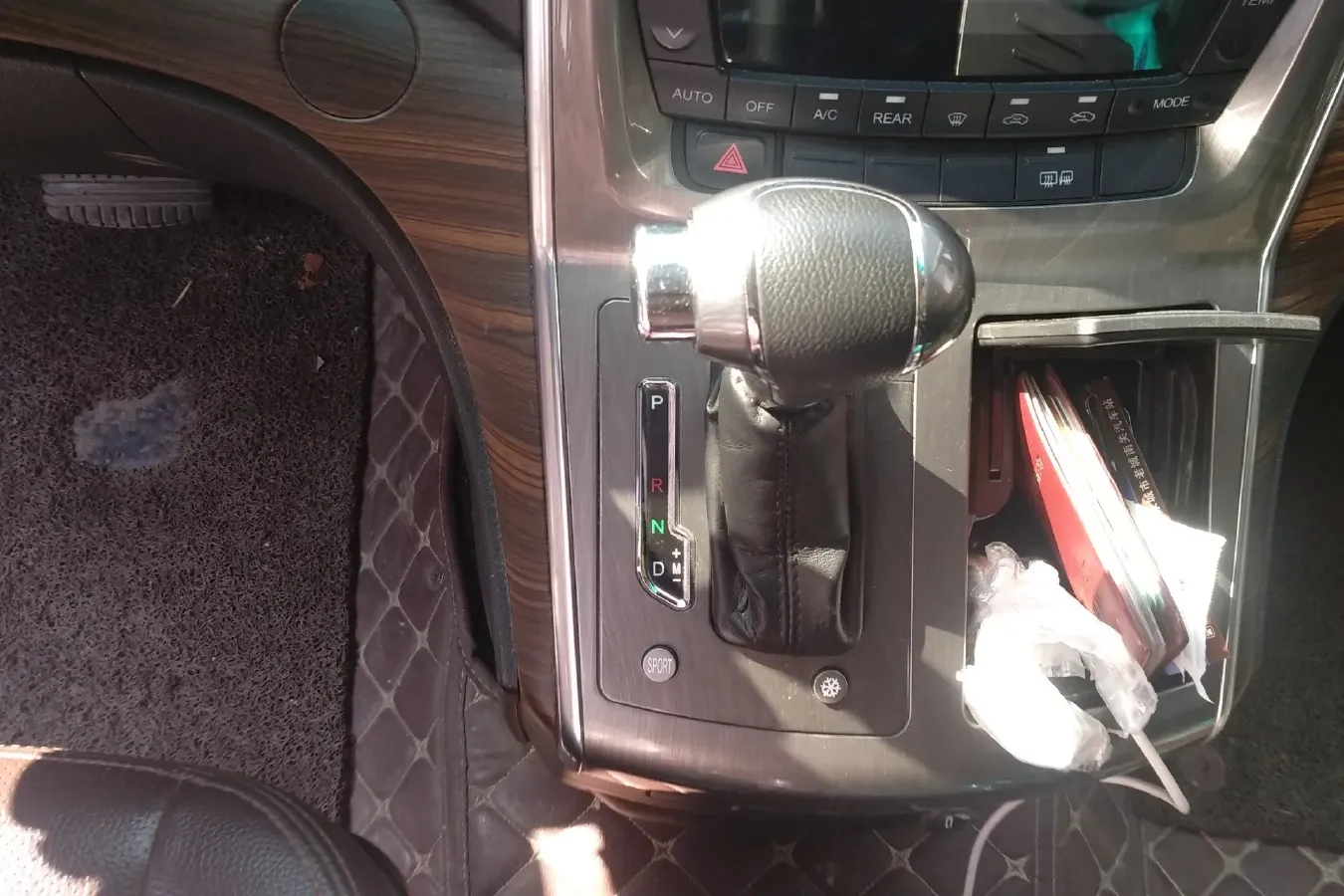 2018 DongFeng Forthing CM7 2.0T 190HP L4 6AT,autocango,china used car exporter,china ev exporter,chinese used car exporter,chinese used ev exporter