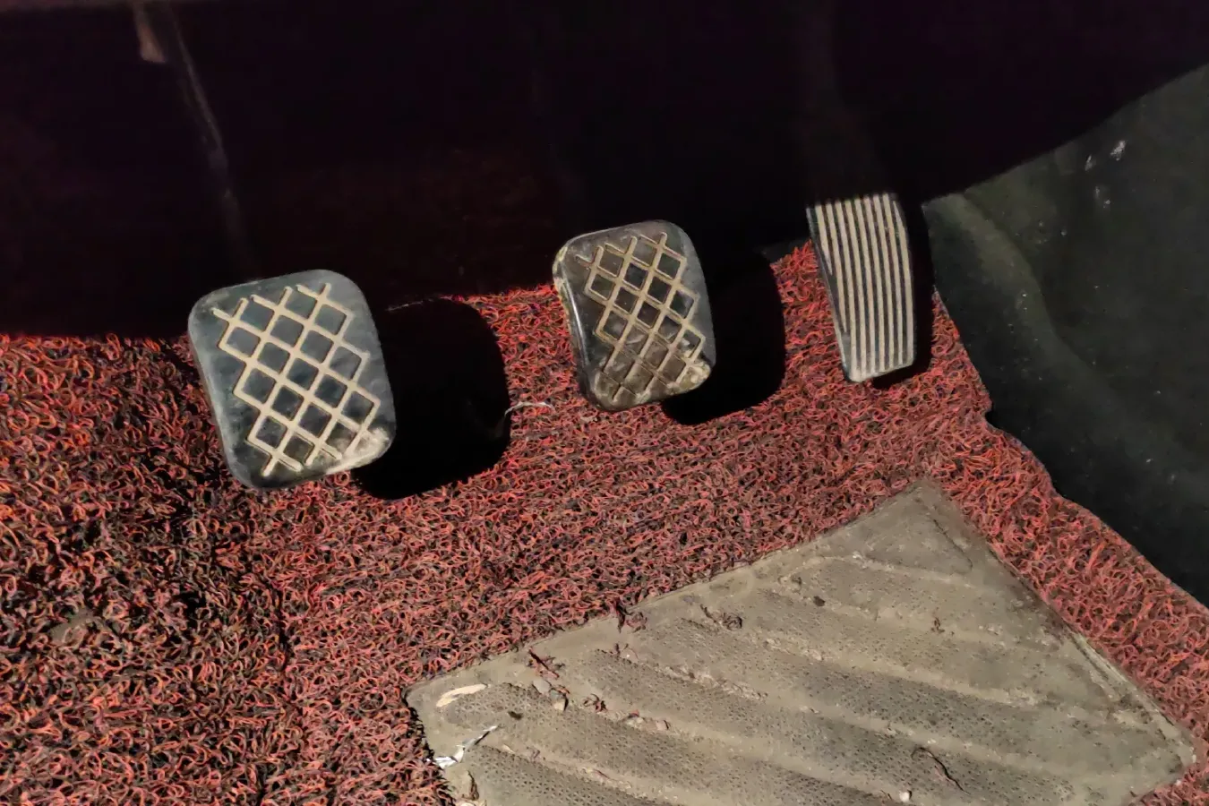 2017 BAIC WeiWang M50F 1.5L 116HP L4 5MT,autocango,china used car exporter,china ev exporter,chinese used car exporter,chinese used ev exporter