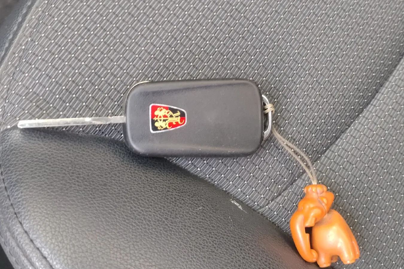 2013 Roewe 350 1.5L 109HP L4 4AT,autocango,china used car exporter,china ev exporter,chinese used car exporter,chinese used ev exporter