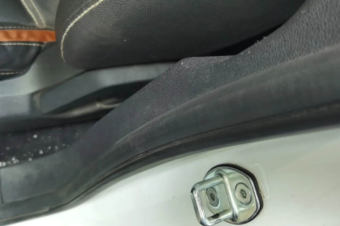 2017 Zotye T300 1.5L 112HP L4 5MT,autocango,china used car exporter,china ev exporter,chinese used car exporter,chinese used ev exporter