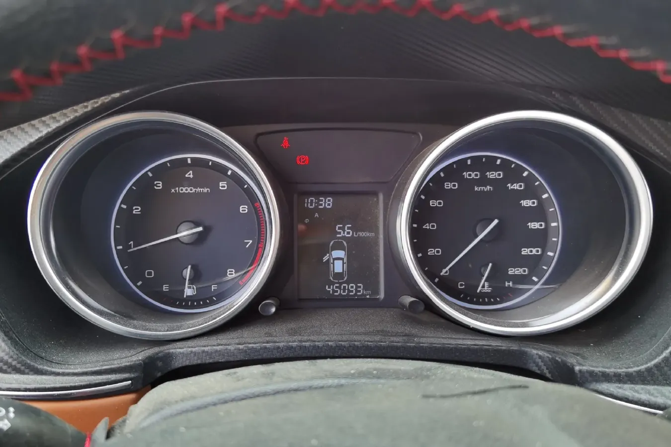 2017 Zotye T300 1.5L 112HP L4 5MT,autocango,china used car exporter,china ev exporter,chinese used car exporter,chinese used ev exporter