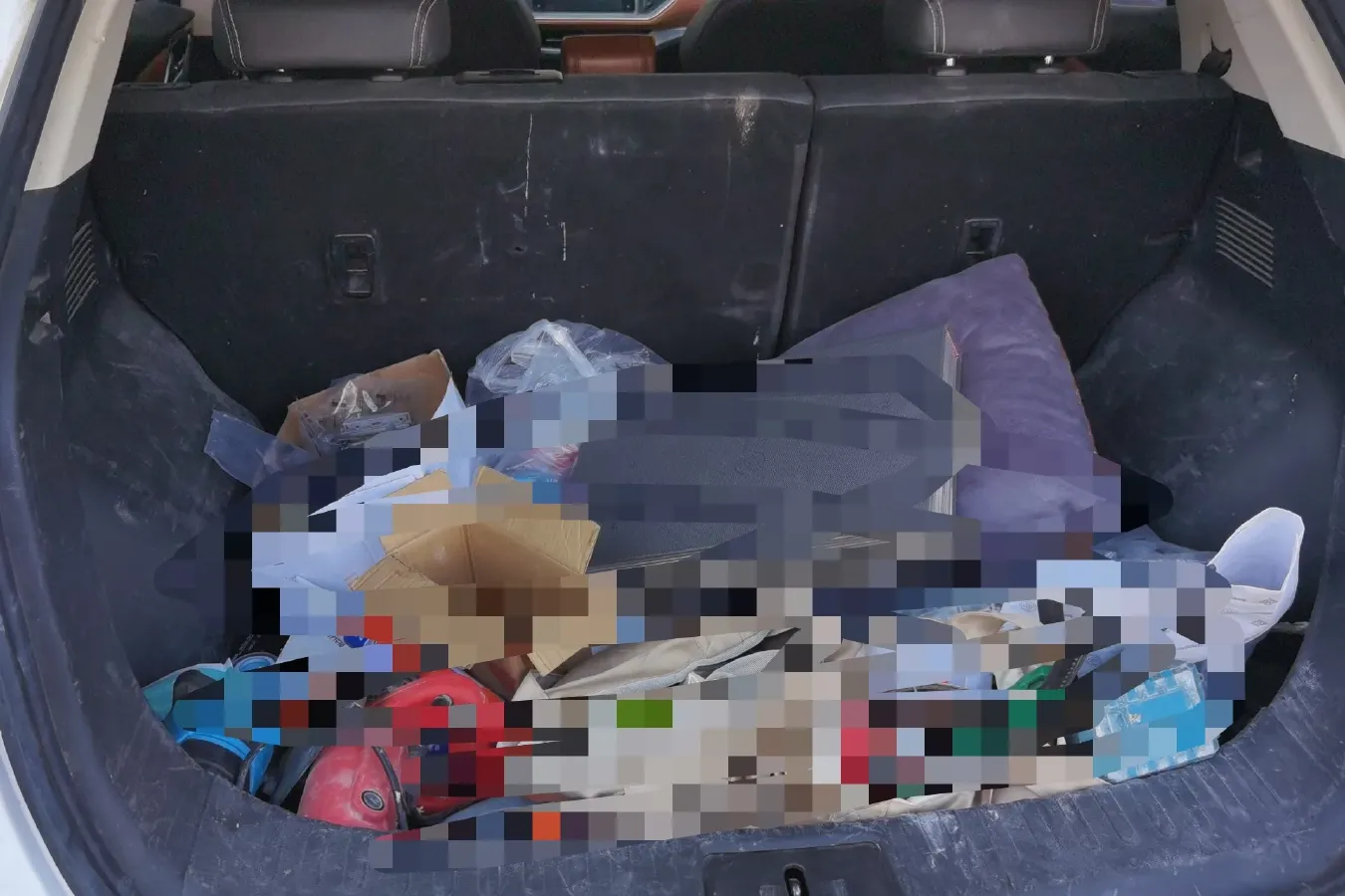 2017 Zotye T300 1.5L 112HP L4 5MT,autocango,china used car exporter,china ev exporter,chinese used car exporter,chinese used ev exporter