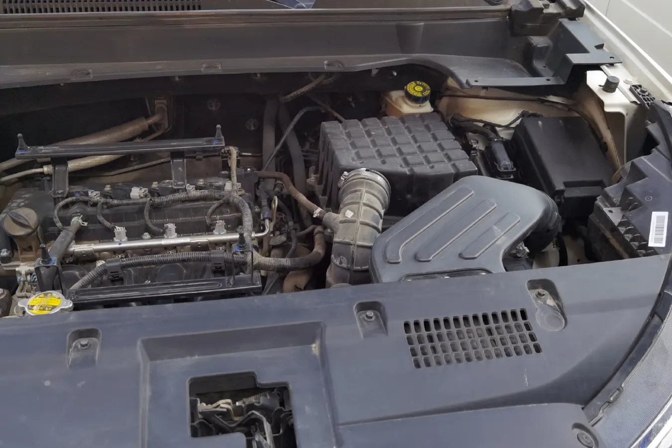 2017 Zotye T300 1.5L 112HP L4 5MT,autocango,china used car exporter,china ev exporter,chinese used car exporter,chinese used ev exporter