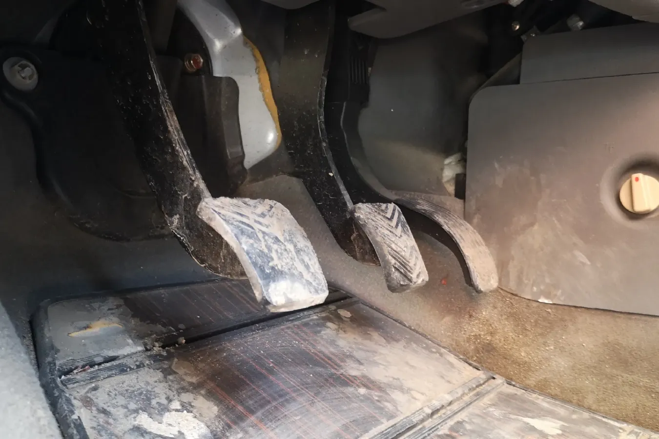 2014 DongFeng Forthing CM7 2.4L 165HP L4 6MT,autocango,china used car exporter,china ev exporter,chinese used car exporter,chinese used ev exporter