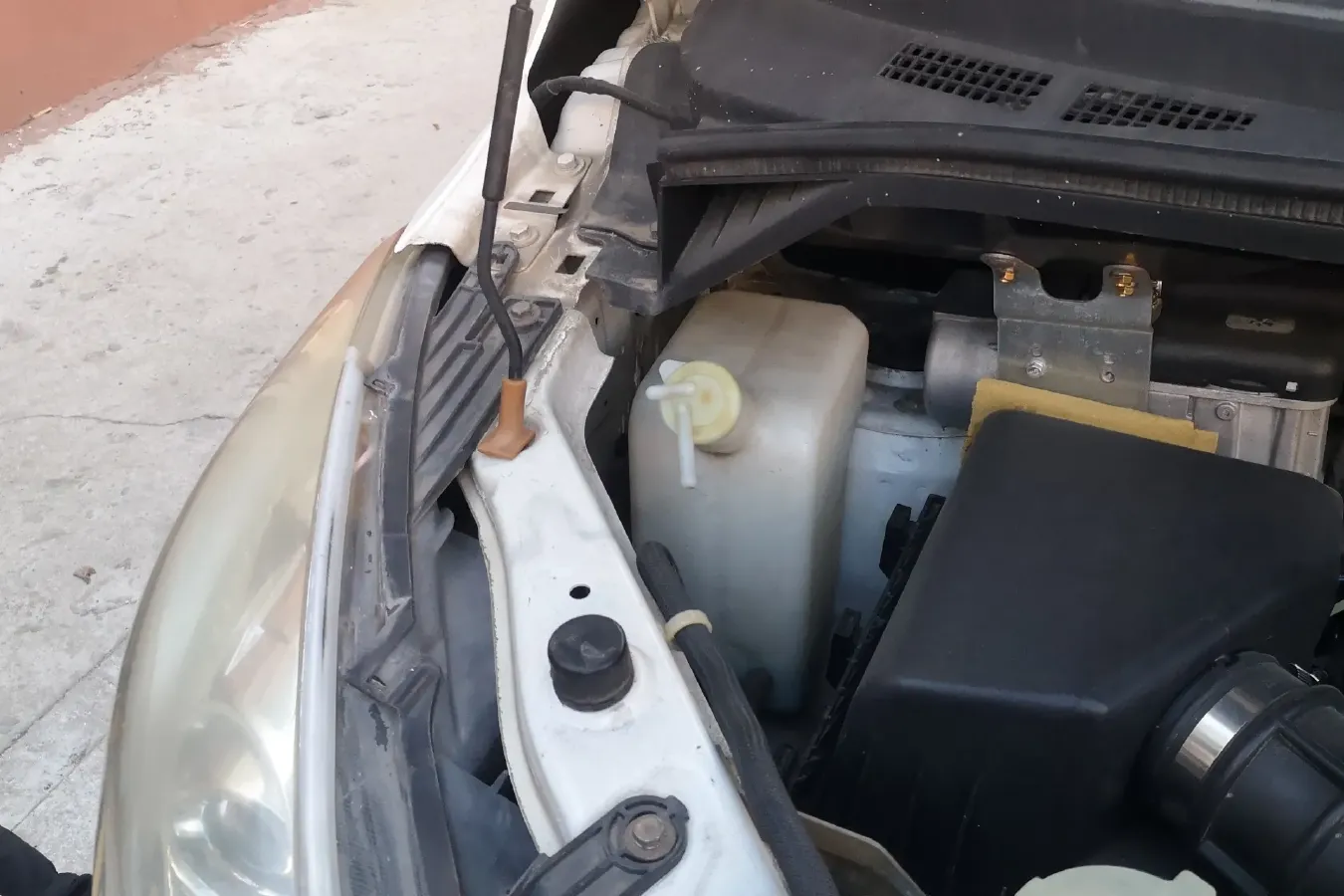 2014 DongFeng Forthing CM7 2.4L 165HP L4 6MT,autocango,china used car exporter,china ev exporter,chinese used car exporter,chinese used ev exporter