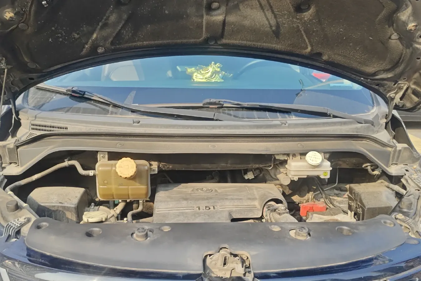 2019 DongFeng Forthing M6 1.5T 136HP L4 6MT,autocango,china used car exporter,china ev exporter,chinese used car exporter,chinese used ev exporter