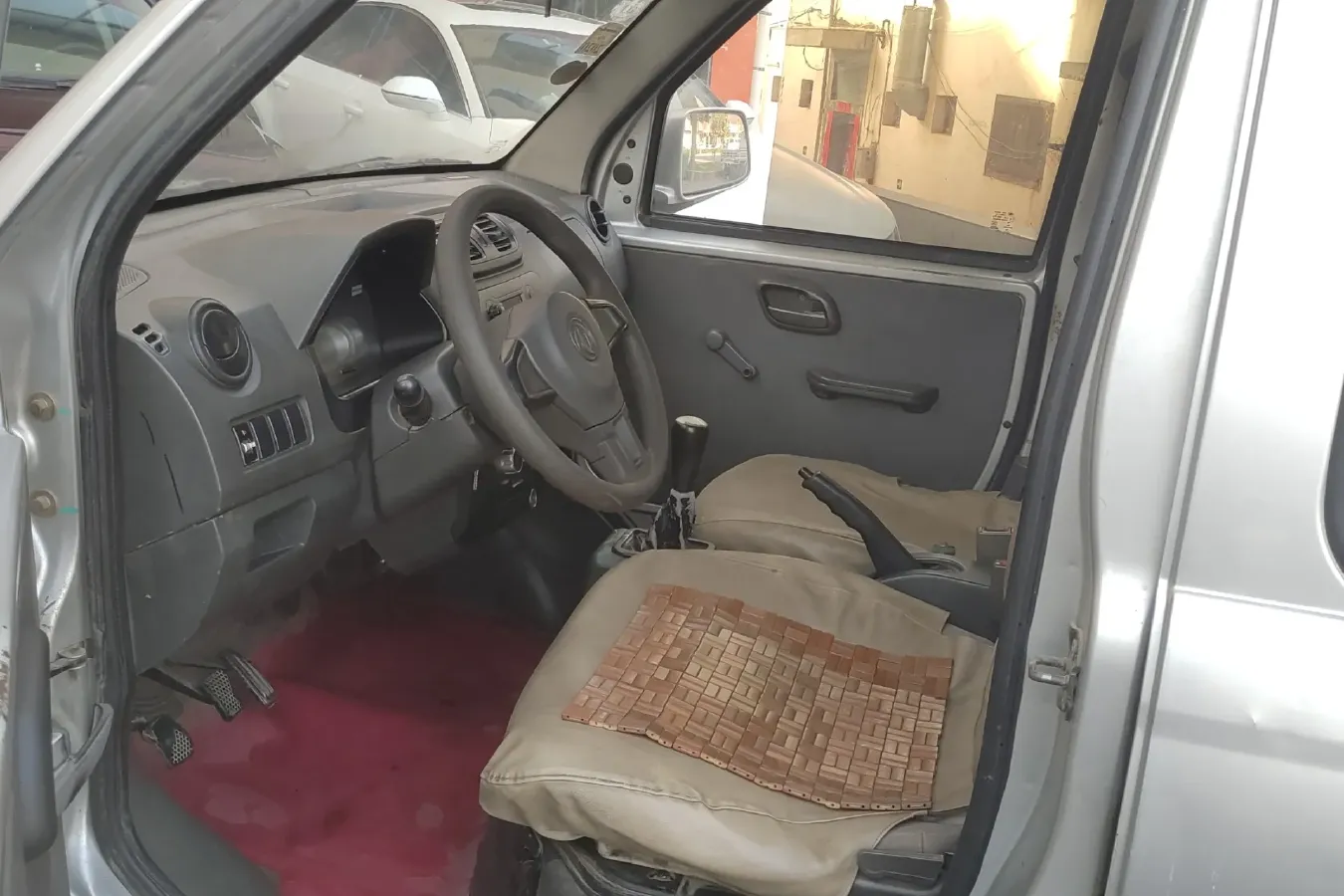 2015 DongFeng DFSK C32 1.5L 117HP L4 5MT,autocango,china used car exporter,china ev exporter,chinese used car exporter,chinese used ev exporter