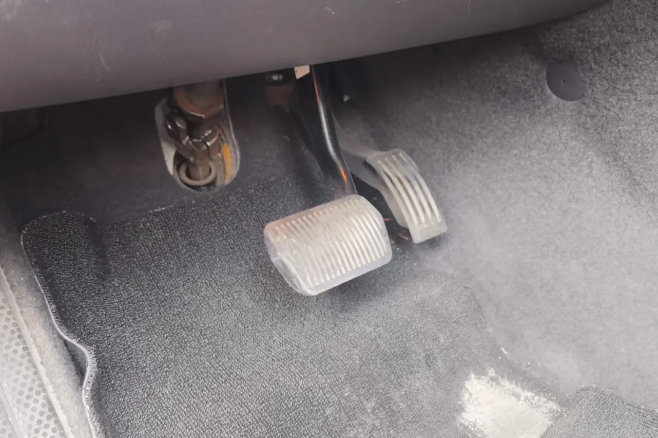 2013 Volvo C30 2.0L 145HP L4 6DCT,autocango,china used car exporter,china ev exporter,chinese used car exporter,chinese used ev exporter