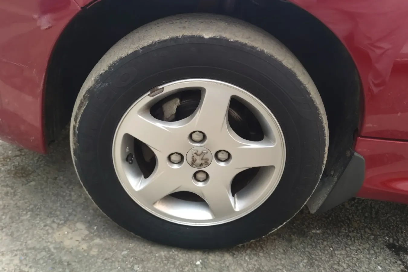 2011 Peugeot 207 1.4L 76HP L4 5MT,autocango,china used car exporter,china ev exporter,chinese used car exporter,chinese used ev exporter