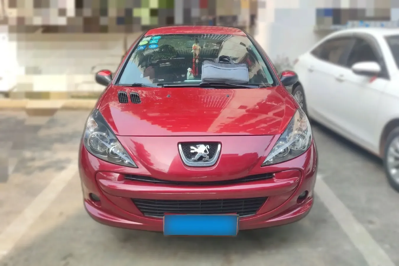 2011 Peugeot 207 1.4L 76HP L4 5MT,autocango,china used car exporter,china ev exporter,chinese used car exporter,chinese used ev exporter