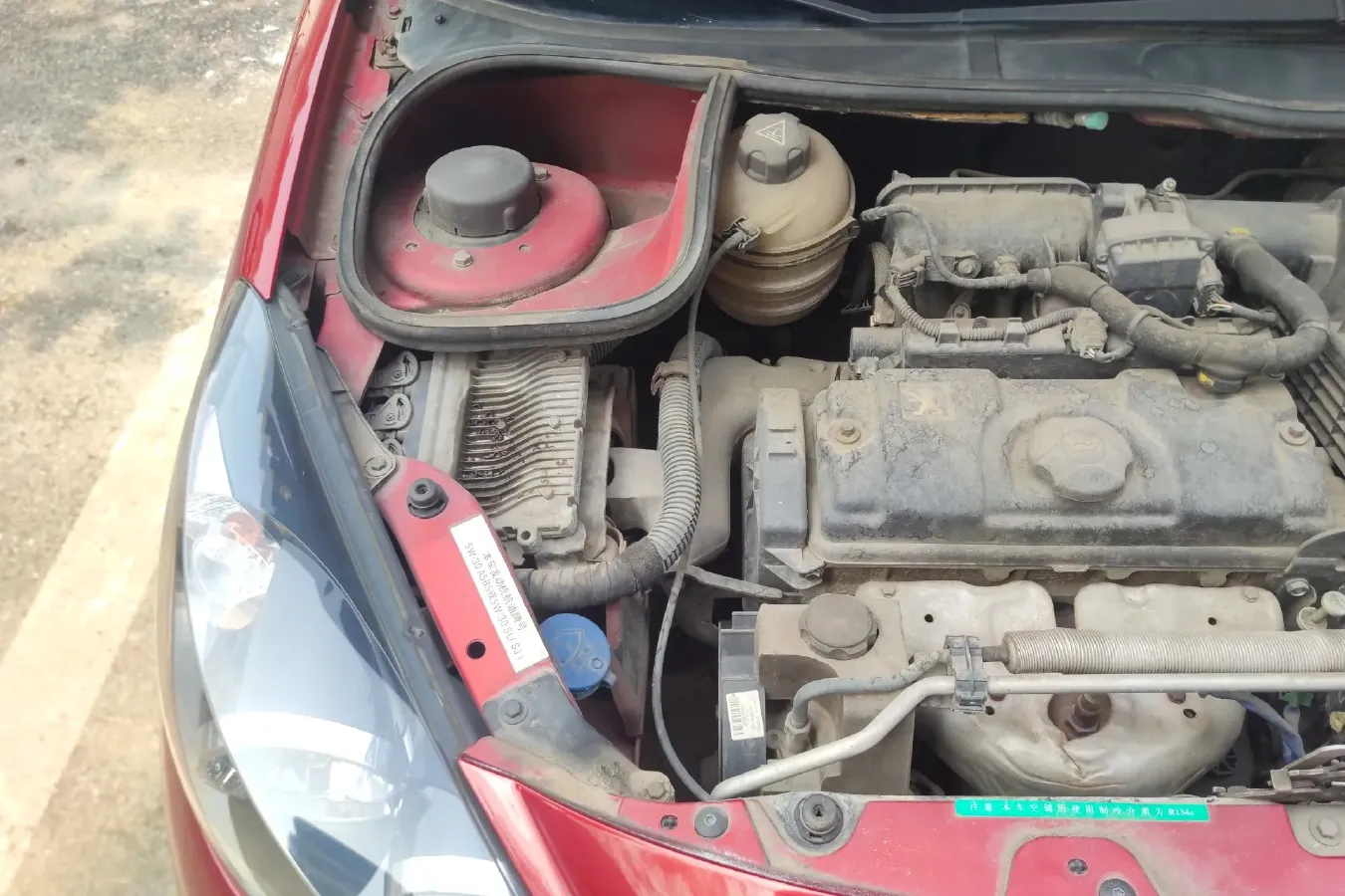 2011 Peugeot 207 1.4L 76HP L4 5MT,autocango,china used car exporter,china ev exporter,chinese used car exporter,chinese used ev exporter