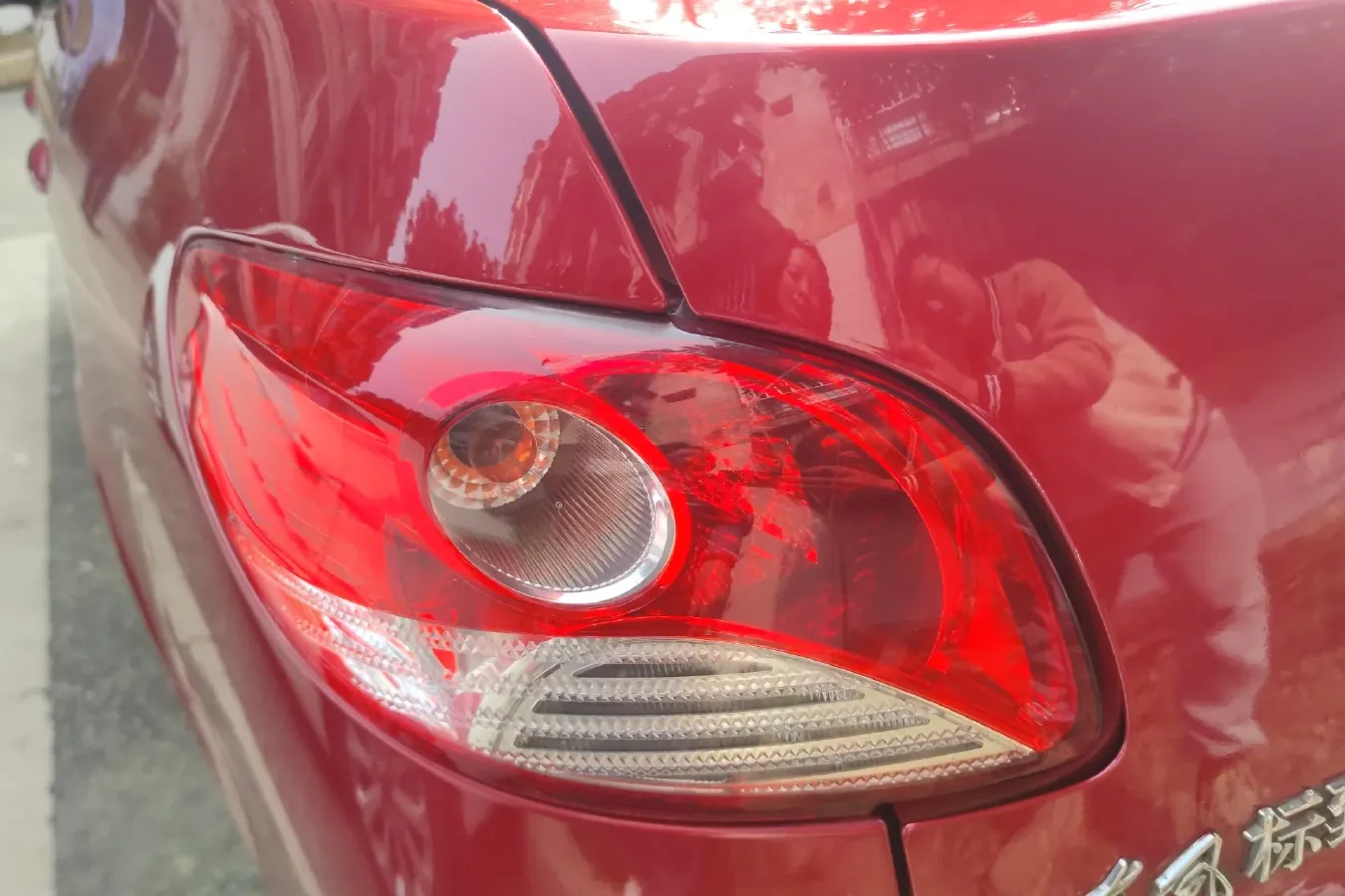 2011 Peugeot 207 1.4L 76HP L4 5MT,autocango,china used car exporter,china ev exporter,chinese used car exporter,chinese used ev exporter