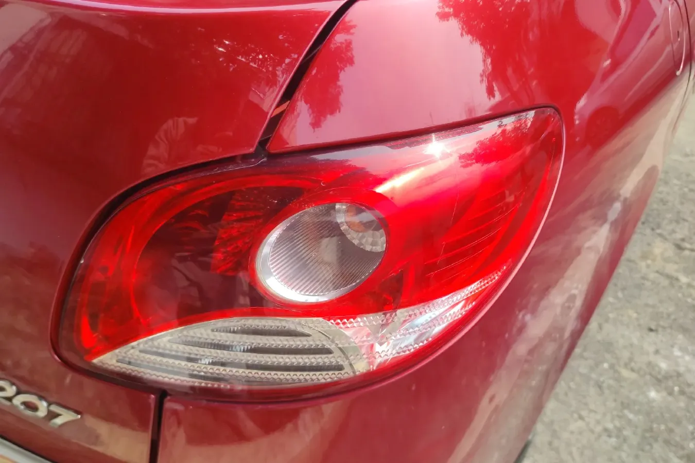 2011 Peugeot 207 1.4L 76HP L4 5MT,autocango,china used car exporter,china ev exporter,chinese used car exporter,chinese used ev exporter