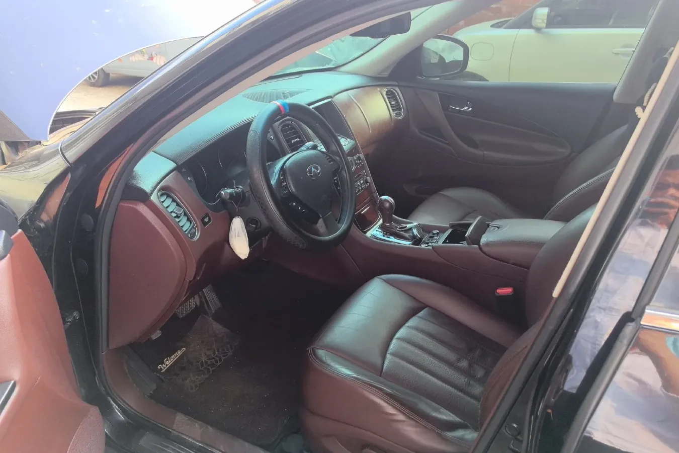 2013 Infiniti EX 2.5L 235HP V6 7AT,autocango,china used car exporter,china ev exporter,chinese used car exporter,chinese used ev exporter