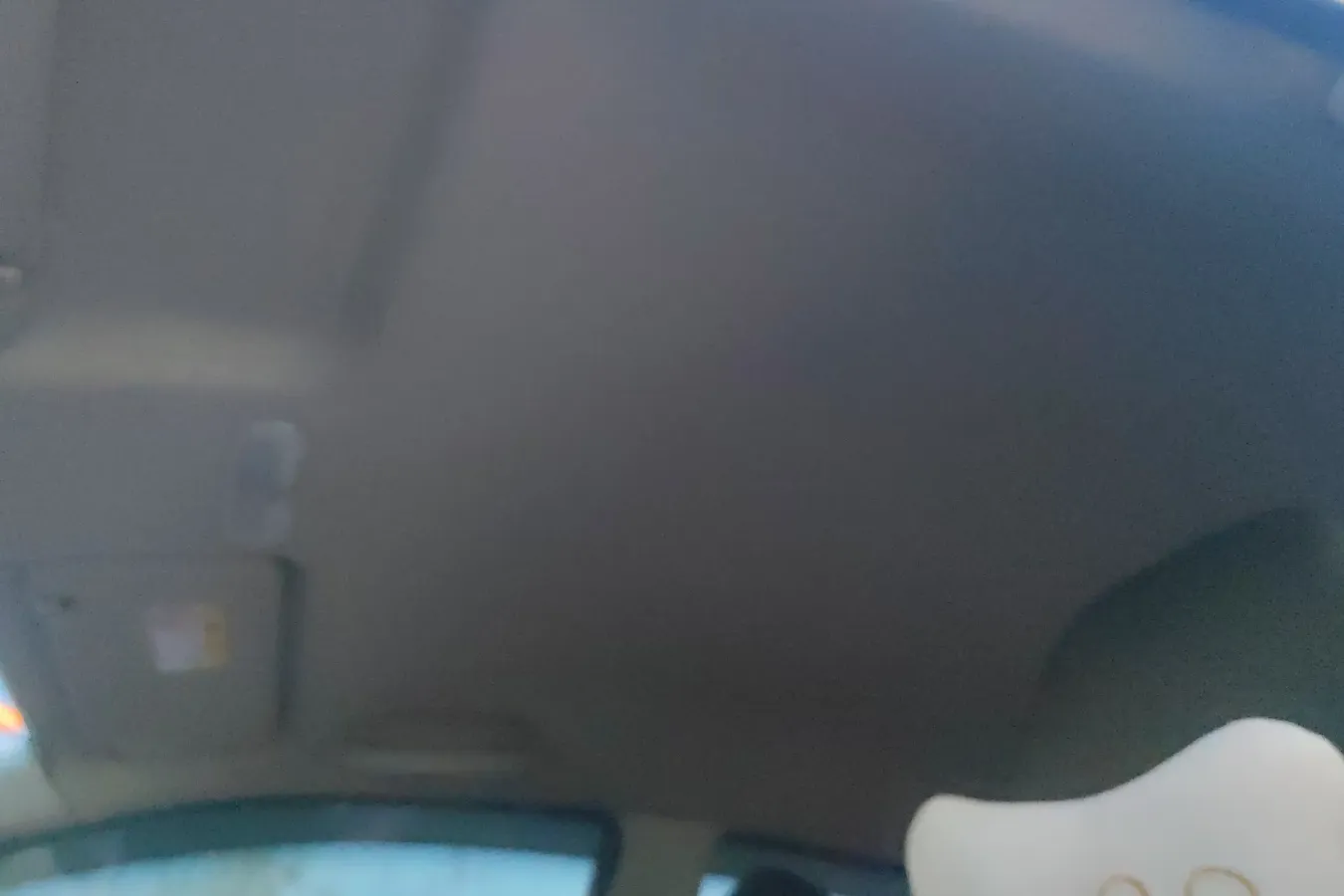 2013 Venucia R50 1.6L 117HP L4 5MT,autocango,china used car exporter,china ev exporter,chinese used car exporter,chinese used ev exporter