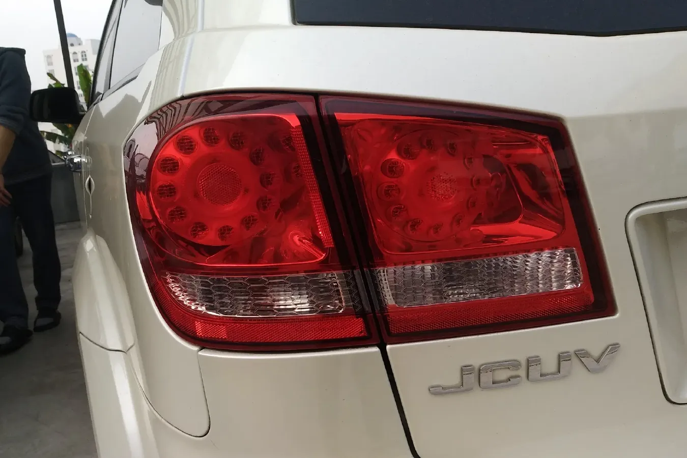 2013 Dodge JCUV 2.4L 170HP L4 6AT,autocango,china used car exporter,china ev exporter,chinese used car exporter,chinese used ev exporter