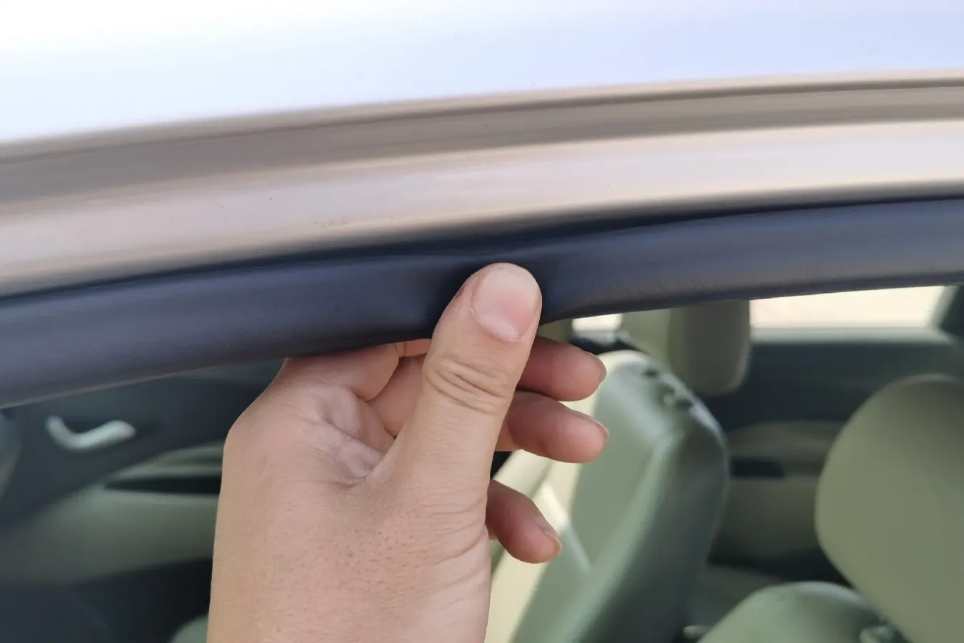 2011 JAC Refine M2 1.8L 143HP L4 5MT,autocango,china used car exporter,china ev exporter,chinese used car exporter,chinese used ev exporter