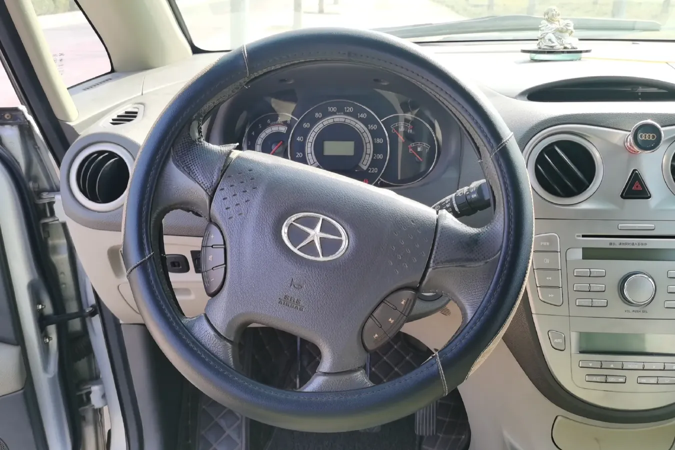 2011 JAC Refine M2 1.8L 143HP L4 5MT,autocango,china used car exporter,china ev exporter,chinese used car exporter,chinese used ev exporter