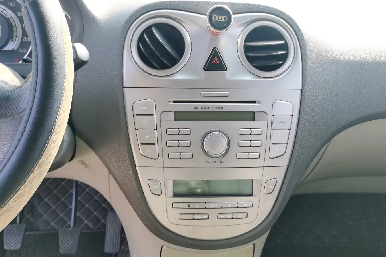 2011 JAC Refine M2 1.8L 143HP L4 5MT,autocango,china used car exporter,china ev exporter,chinese used car exporter,chinese used ev exporter