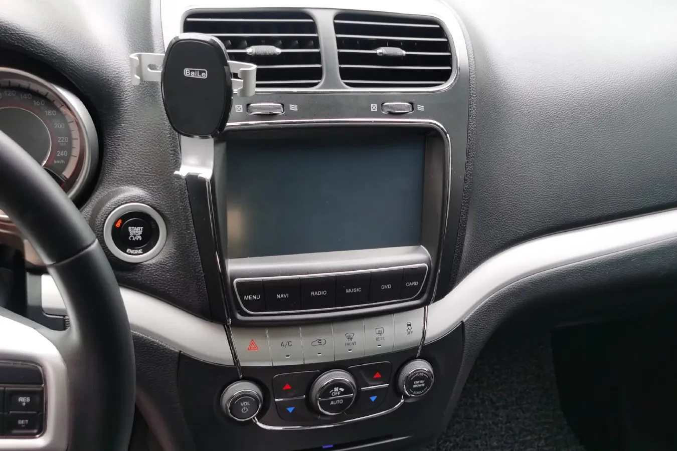 2013 Fiat Freemont 2.4L 170HP L4 6AT,autocango,china used car exporter,china ev exporter,chinese used car exporter,chinese used ev exporter