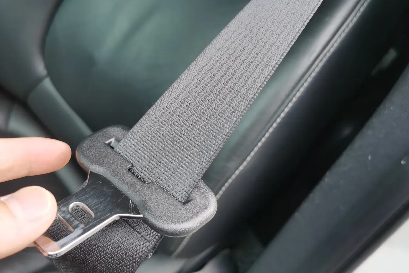 2013 Fiat Freemont 2.4L 170HP L4 6AT,autocango,china used car exporter,china ev exporter,chinese used car exporter,chinese used ev exporter