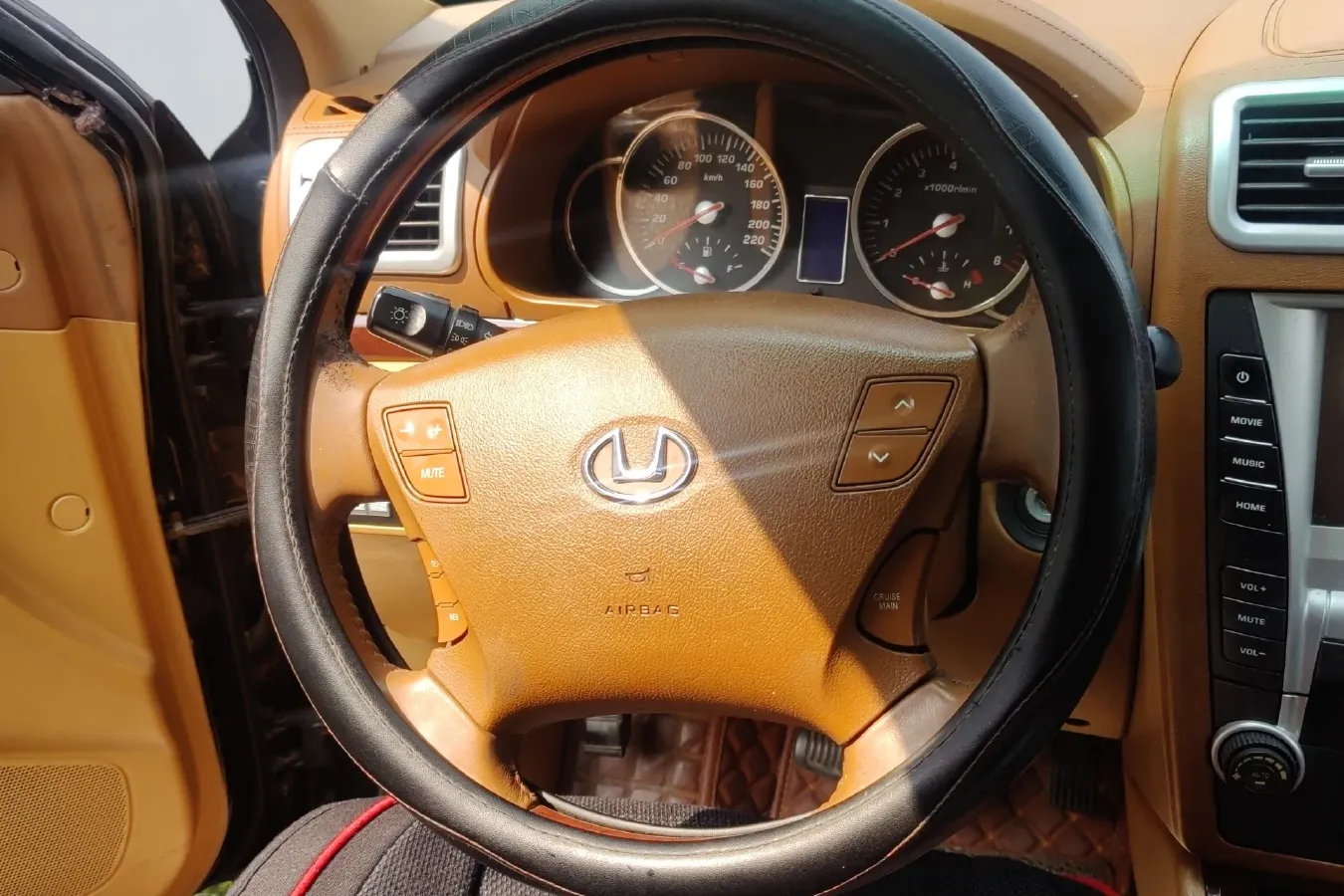 2013 HawTai Boliger 1.8T 160HP L4 4AT,autocango,china used car exporter,china ev exporter,chinese used car exporter,chinese used ev exporter