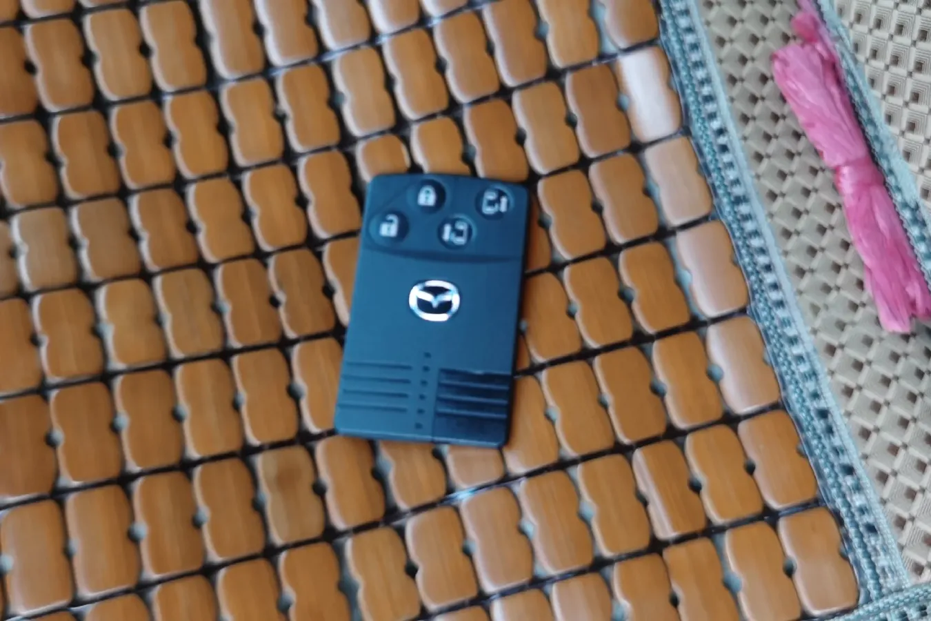 2013 Mazda 8 2.5L 163HP L4 5AT,autocango,china used car exporter,china ev exporter,chinese used car exporter,chinese used ev exporter