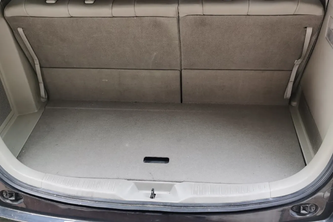 2013 Mazda 8 2.5L 163HP L4 5AT,autocango,china used car exporter,china ev exporter,chinese used car exporter,chinese used ev exporter