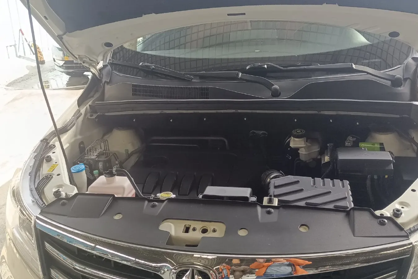 2017 BAIC WeiWang M50F 1.5L 116HP L4 5MT,autocango,china used car exporter,china ev exporter,chinese used car exporter,chinese used ev exporter