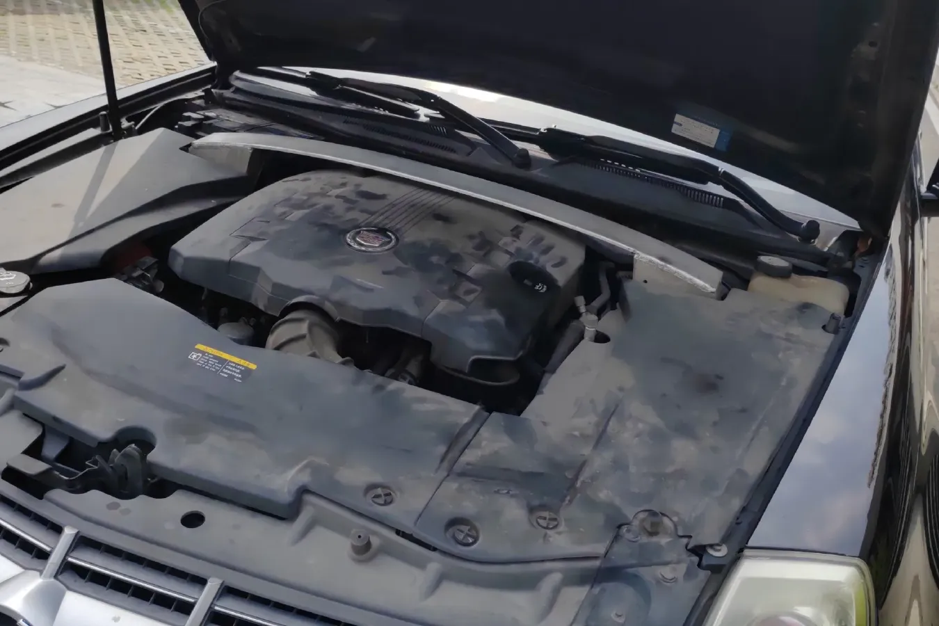 2010 Cadillac SLS 3.0L 272HP V6 6AT,autocango,china used car exporter,china ev exporter,chinese used car exporter,chinese used ev exporter