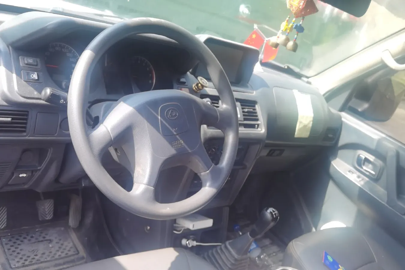 2013 Leopaard Black King Kong 2.2L 129HP L4 5MT,autocango,china used car exporter,china ev exporter,chinese used car exporter,chinese used ev exporter