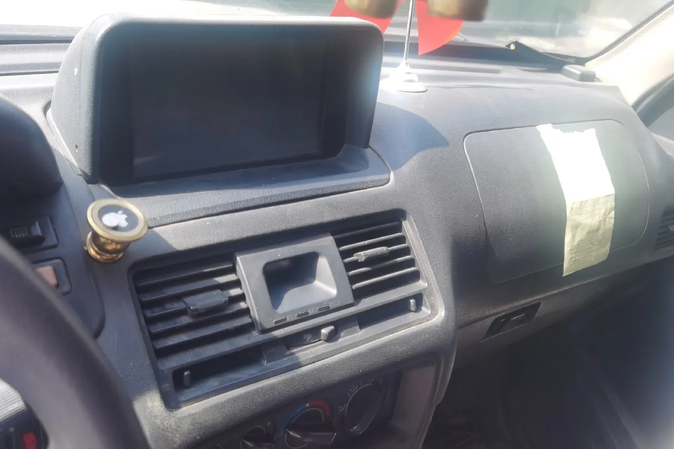 2013 Leopaard Black King Kong 2.2L 129HP L4 5MT,autocango,china used car exporter,china ev exporter,chinese used car exporter,chinese used ev exporter