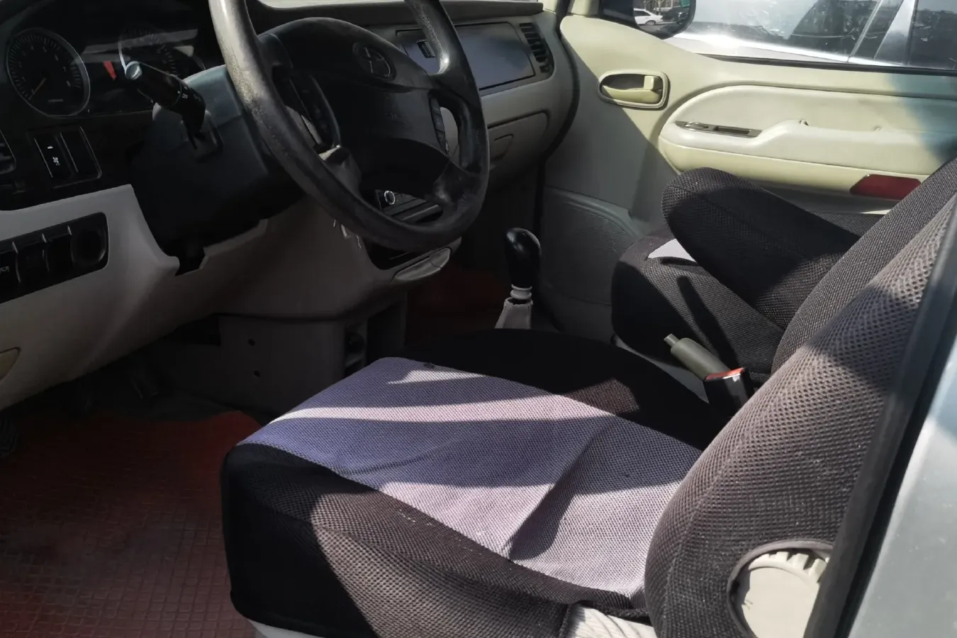 2011 JAC Refine 2.4L 150HP L4 5MT,autocango,china used car exporter,china ev exporter,chinese used car exporter,chinese used ev exporter