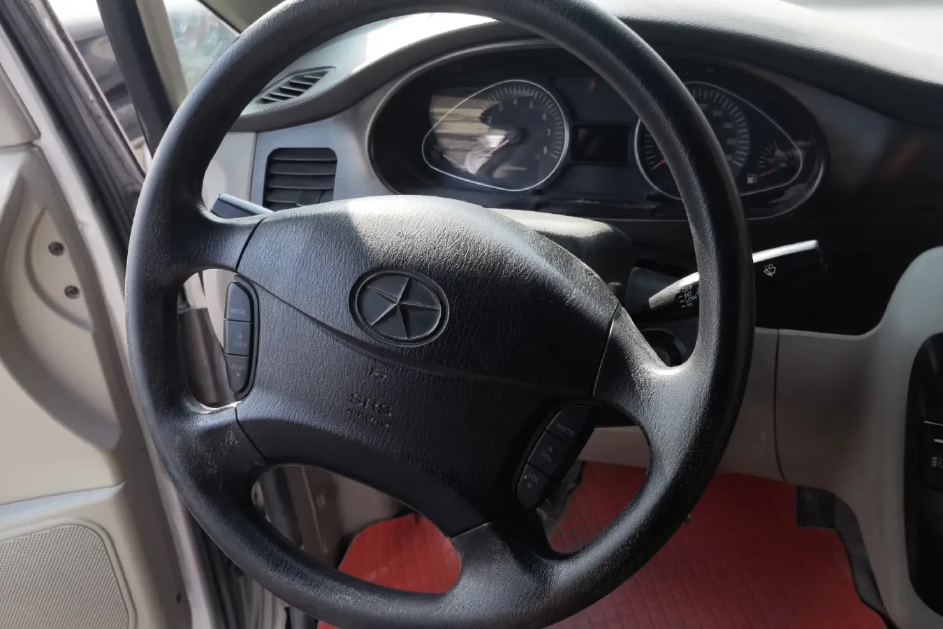 2011 JAC Refine 2.4L 150HP L4 5MT,autocango,china used car exporter,china ev exporter,chinese used car exporter,chinese used ev exporter