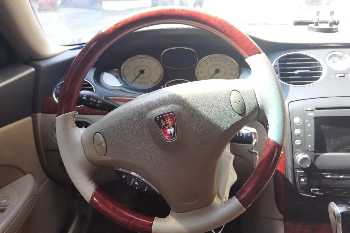 2009 Roewe 750 1.8T 160HP L4 5AT,autocango,china used car exporter,china ev exporter,chinese used car exporter,chinese used ev exporter