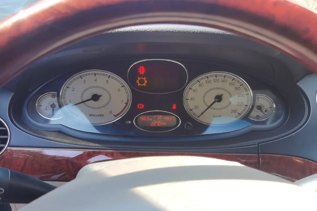 2009 Roewe 750 1.8T 160HP L4 5AT,autocango,china used car exporter,china ev exporter,chinese used car exporter,chinese used ev exporter